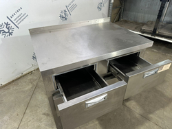 Стол холодильный Hicold GNE 22 TN