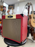 Cort CM15R - Гитарный комбоусилитель