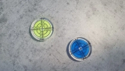 Уровень круглый пузырьковый мини, строительный mini уровень круглый. от QBuy. Салатовый