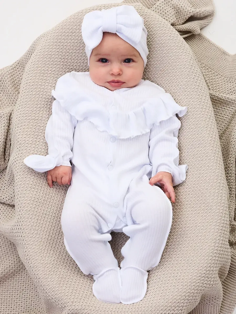 Комбинезон на выписку для новорожденного