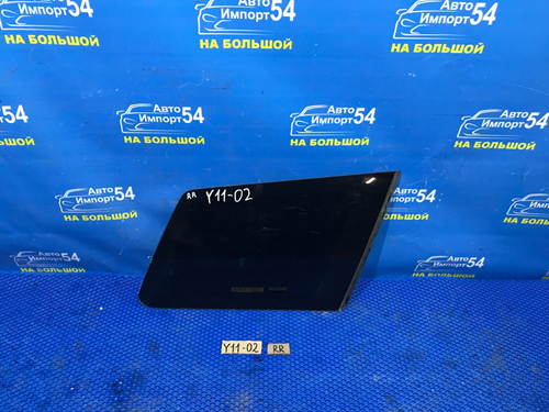 Стекло багажника правое NISSAN AD 1999