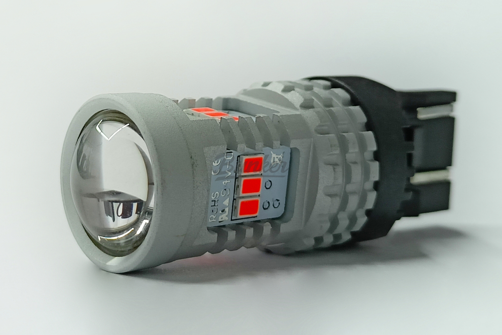 Светодиодная автомобильная LED лампа Sariti 7443-3020-14SMD (W21/5W),Красный,Не полярная,12V