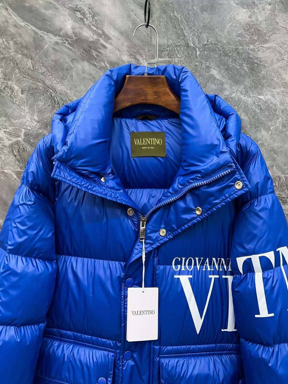 Пуховик Valentino