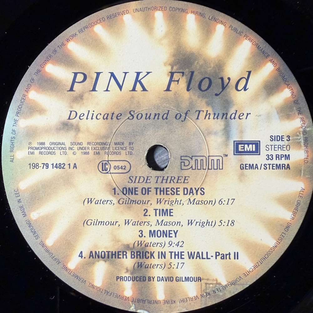 Pink Floyd - Delicate Sound Of Thunder 2LP (Европа 1988г.)