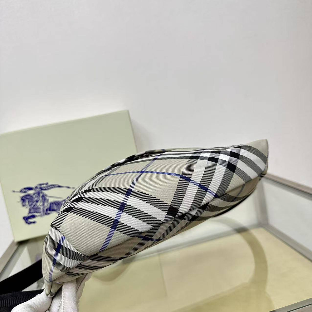 Сумка Burberry