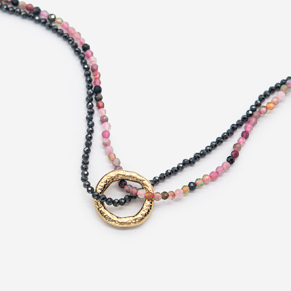 Турмалин натуральный, категория A, 2мм, шар, микроогранка