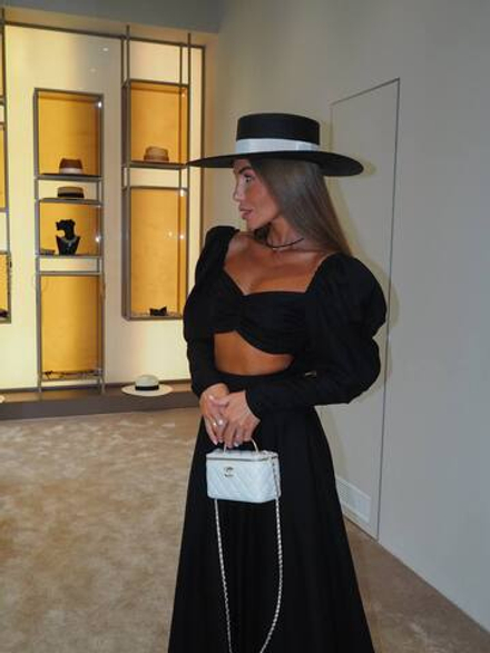 Топ с бантом в черном цвете