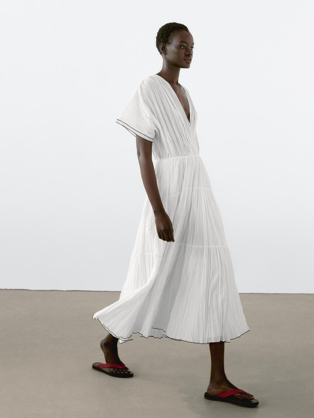 Massimo Dutti Длинное платье со складками и контрастной отделкой, белый