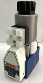 M-3SEW6C3X/420MG24N9K4 - Гидрораспределитель седельного типа Ду 6 с электроуправлением на 420 бар, схема C