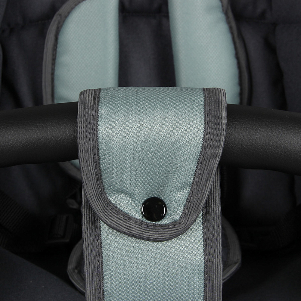 Детская коляска Indigo Charlotte Sity 3 в 1 с автокреслом Avionaut Cosmo Cs 02 т.серый+шалфей