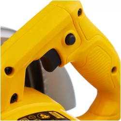 Дисковая пила DeWALT DWE560K-QS