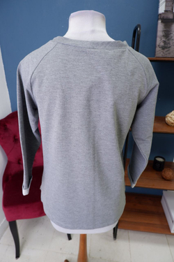 Джемпер стильный 46 размер