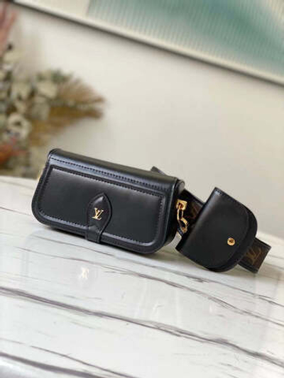 Louis Vuitton Officier