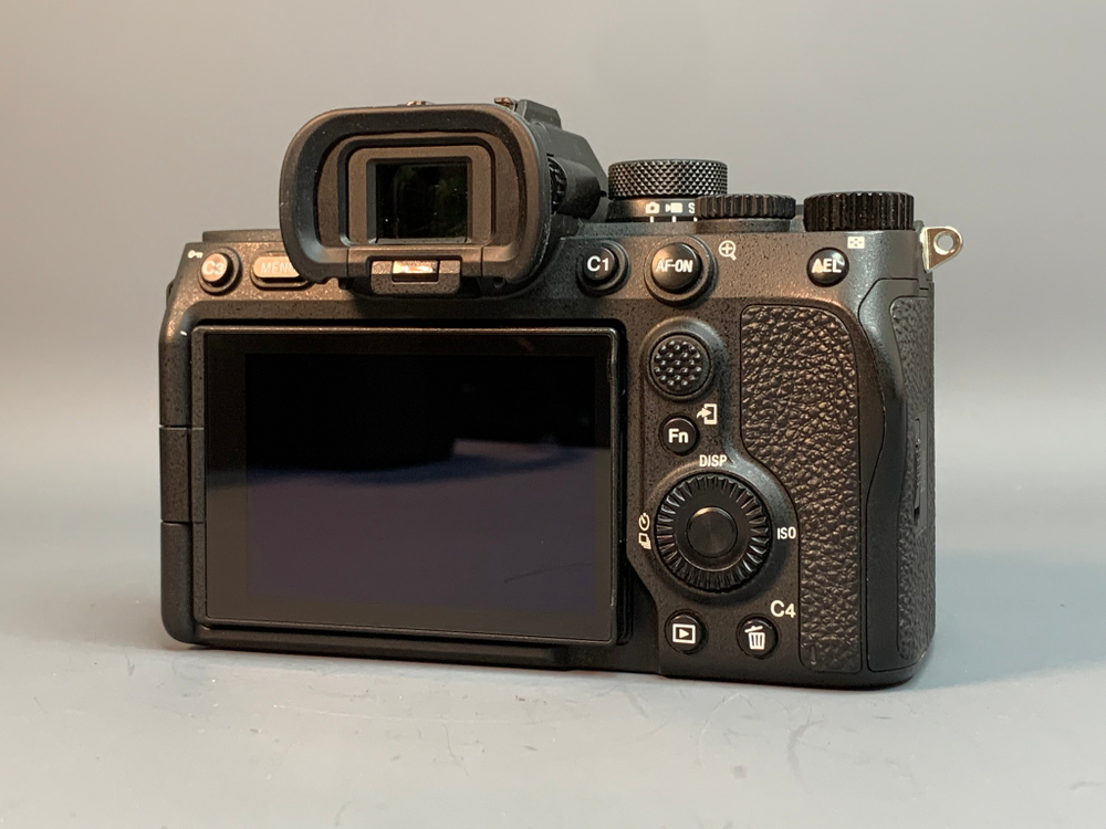 Sony A7 Mark IV 4.950 кадров
