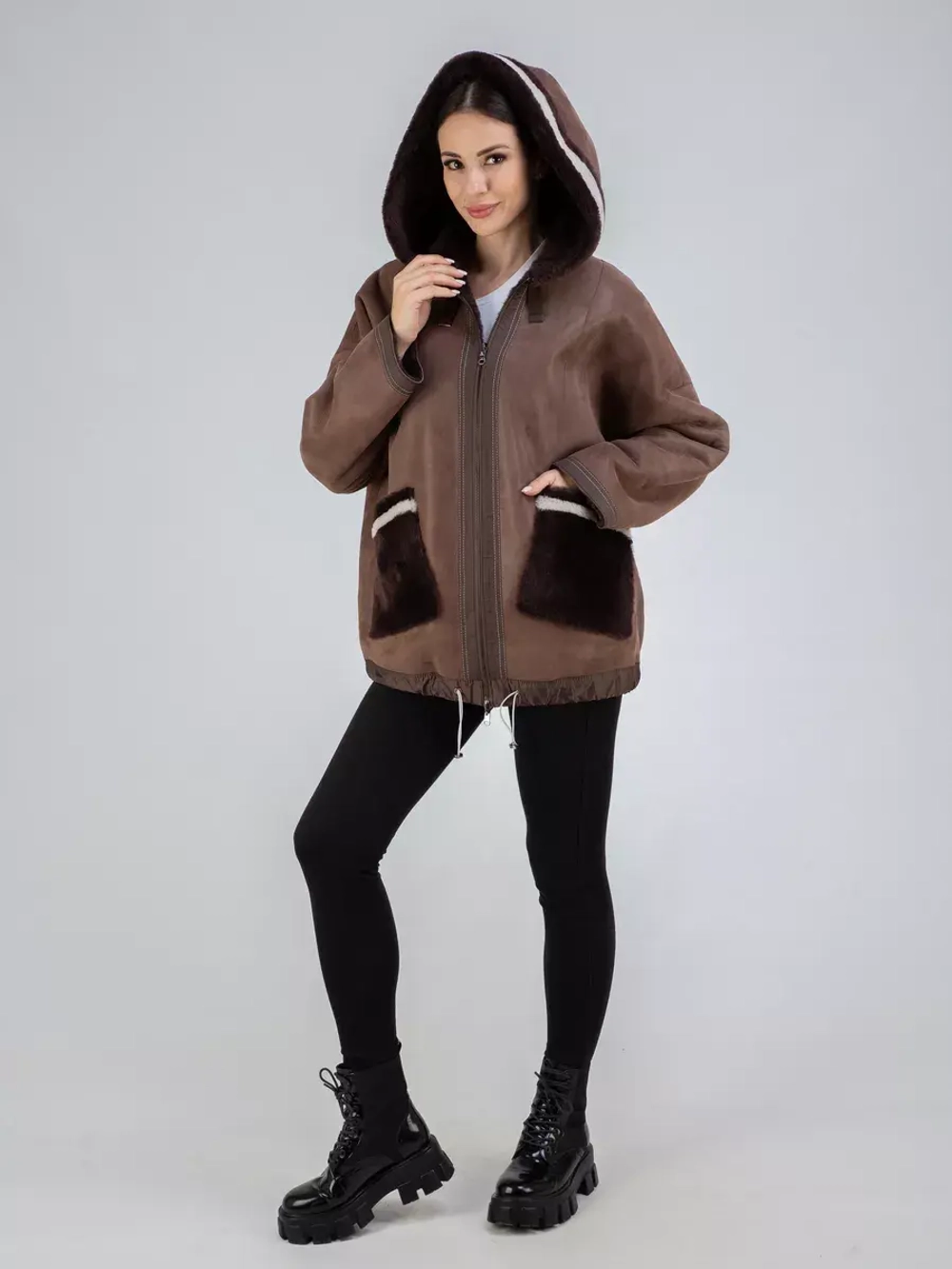 Дубленка натуральная с капюшоном двухсторонняя