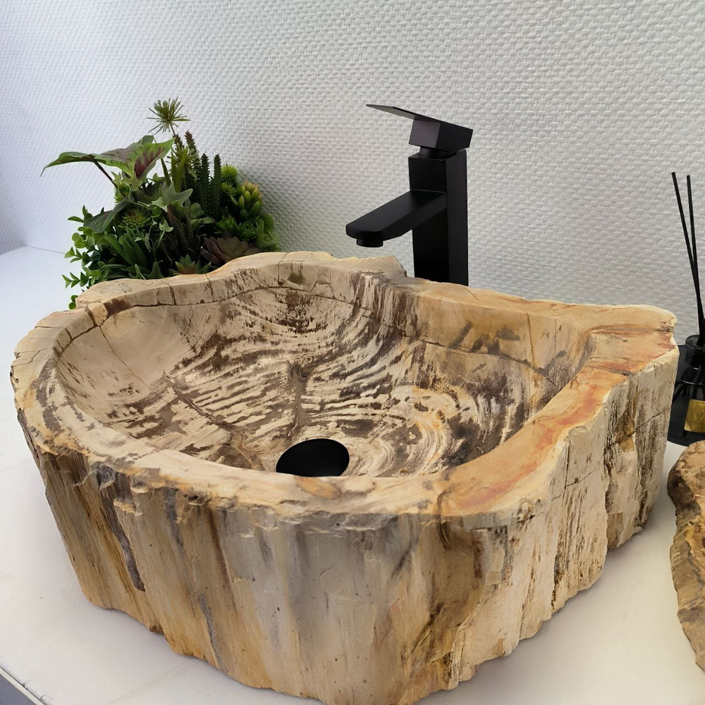 Раковина из окаменелого дерева Fossil Basin OD-02348 56*40*16 см