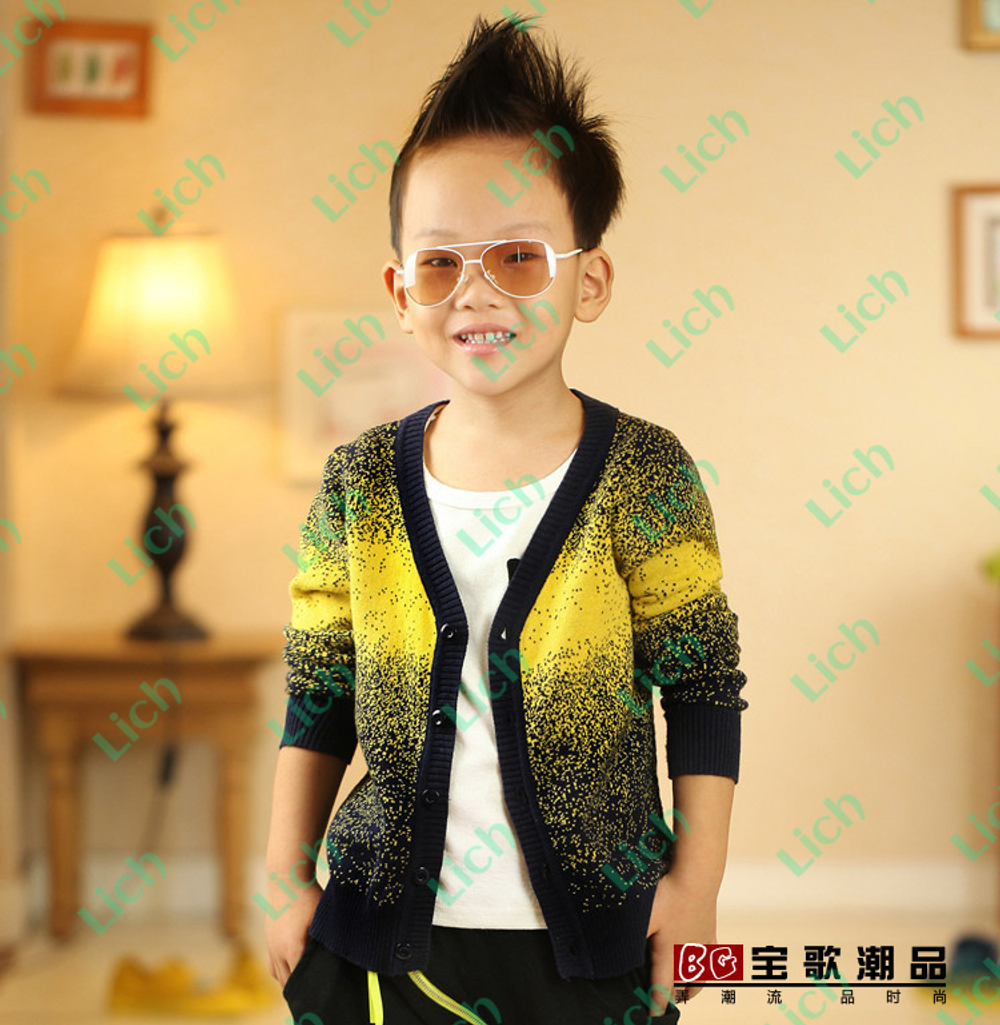 Кардиган детский двухцветный на пуговицах