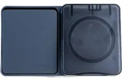 Выключатель Systeme Electric ATLASDESIGN PROFI 1-клавишный + розетка с заземлением IP54 накладной антрацит 36839