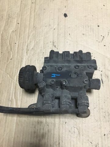 Кран уровня пола МАН (главный)