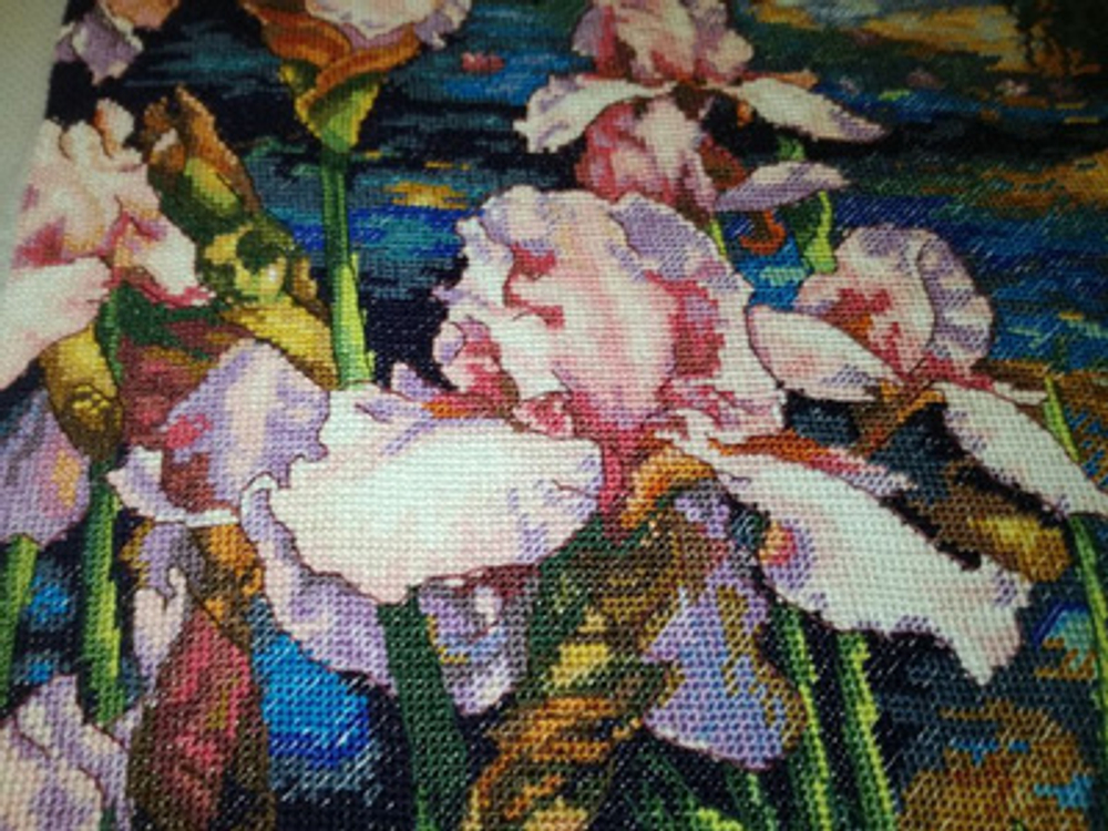 "Ирис и лебедь"-35264 вышивка