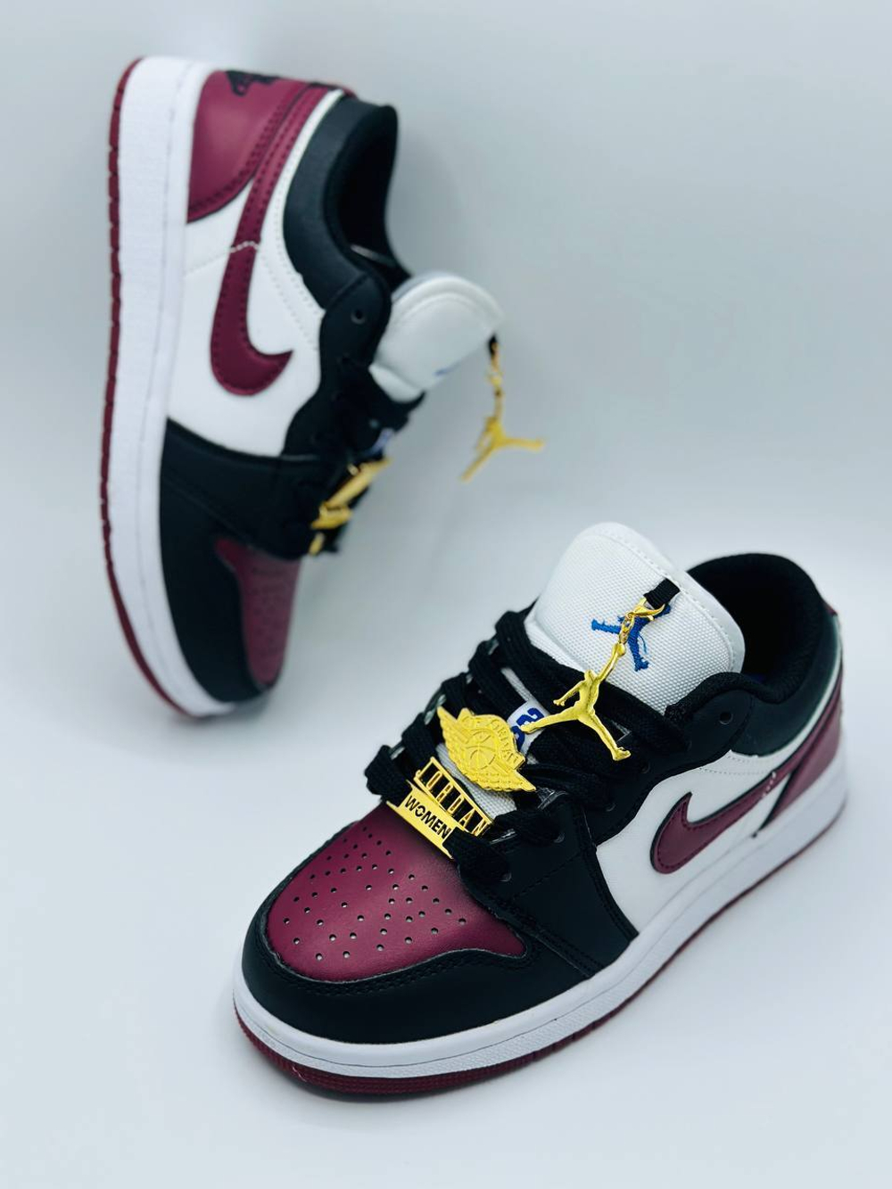 Детские кроссовки Nike Air Jordan Low