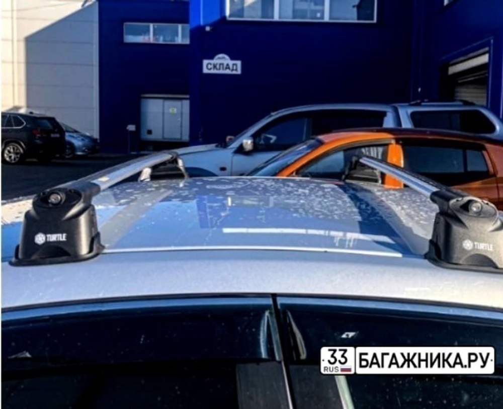 Багажник Turtle Air 3 Plus в штатные места Hyundai I 30