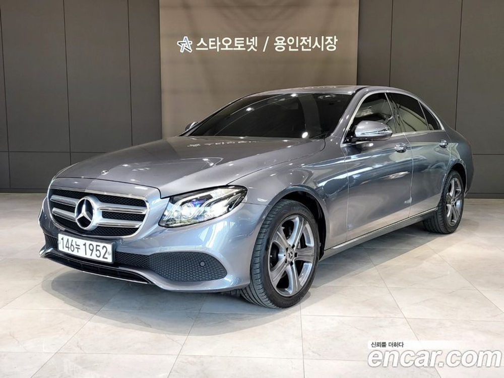 Mercedes-Benz E-Class W213 E220d Avangarde (09.2019)