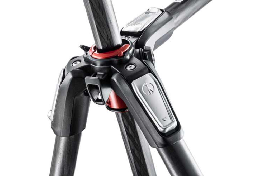 Штатив Manfrotto MT055CXPRO3 углепластик (без головы)
