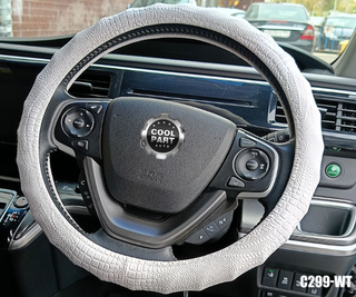 Оплетка на руль круглая Coolpart MAXIMAL (37*38) экокожа-крокодил белый C299-WT