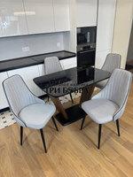 Кухонный раскладной стол "Прадо" черный мрамор и 4 стула Сорренто