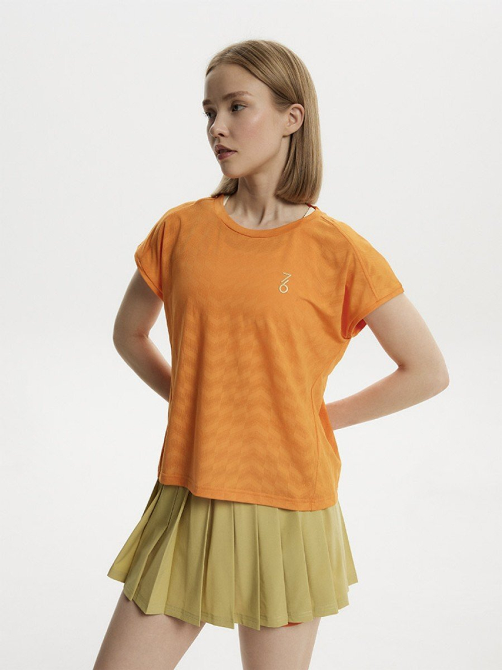 ОДЕЖДА ДЛЯ ТЕННИСА Женская, Футболка SEVENSIX ALICE T-SHIRT - BRIGHT ORANGE .