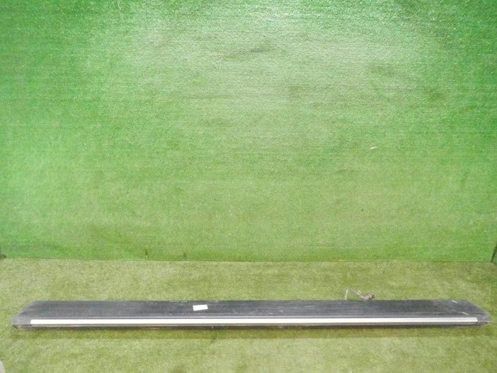 Подножка выдвижная правая Cadillac Escalade 4 (2014-2020)