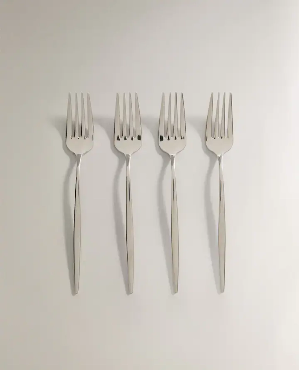 ZARA ВИЛКА ДЛЯ БРАНЧА С ТОНКОЙ РУЧКОЙ (НАБОР ИЗ 4 ШТ.)