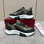 Кроссовки Valentino