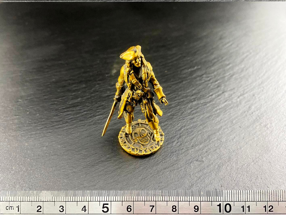 Статуэтка. Капитан Джек Воробей