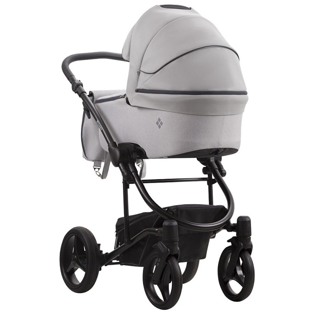 Детская коляска Bebetto Torino 3 в 1 с автокреслом Avionaut Cosmo 05 св.серый+св.серая кожа черная рама