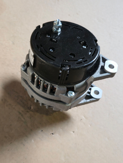 Генератор камаз, маз, урал дв.ЯМЗ-656, 658 Евро-3 (вып.с авг.2009г) поликлиновой шкив 28В 90А БАТЭ