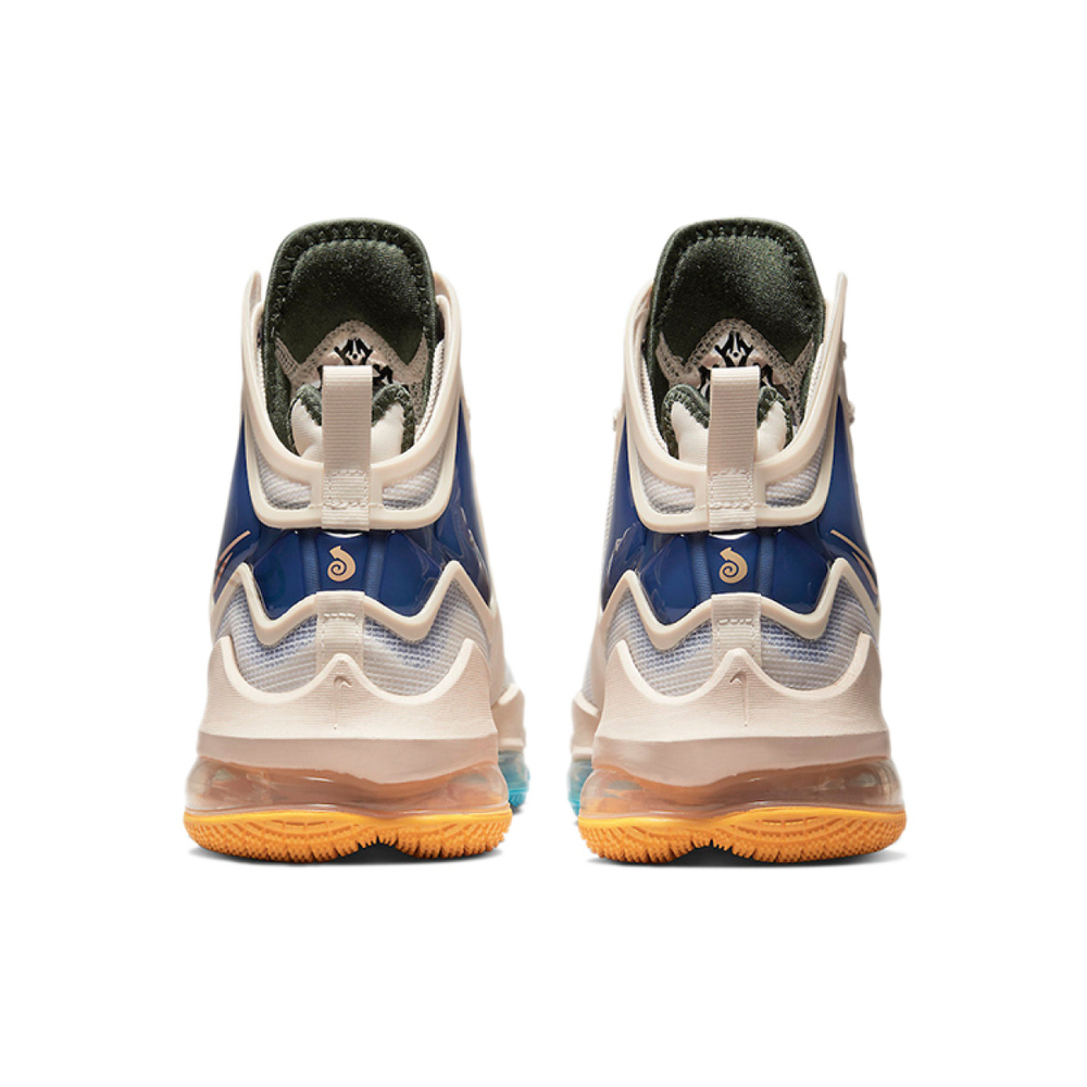 Кроссовки Nike, DC9341-200