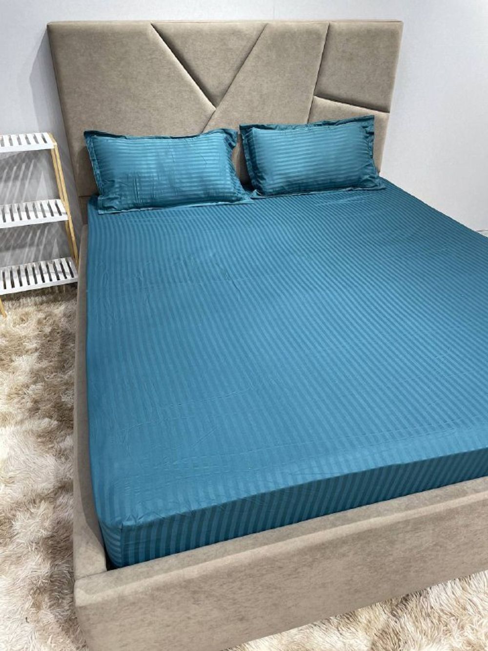 Простынь на резинке с нав  160/200 Страйп