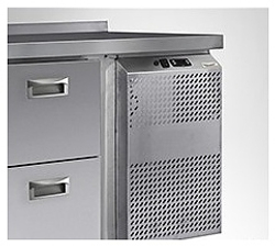 Стол холодильный Finist СХСм-600-2 (боковой холодильный агрегат), компактный