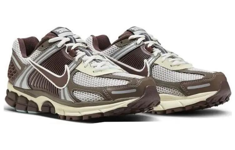 Кроссовки Nike Air Zoom Vomero 5 (Женская размерная сетка)