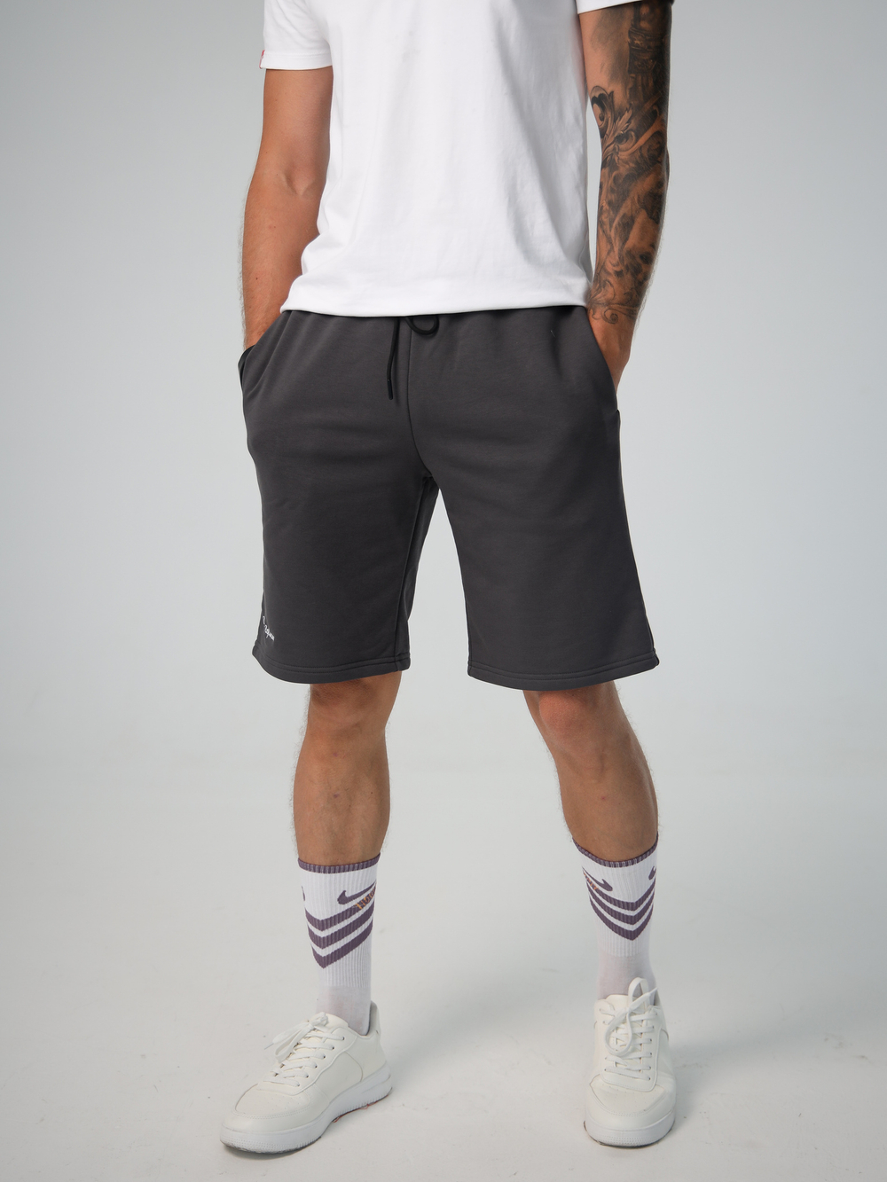 Шорты трикотажные графит серые Город Горький