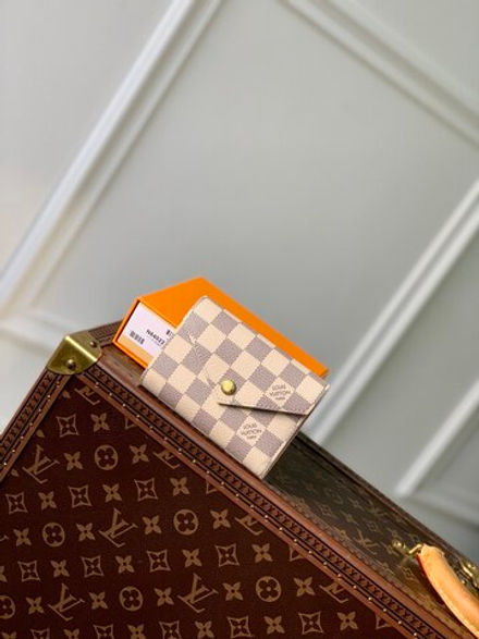 Louis Vuitton Victorine Wallet