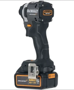 Аккумуляторный набор DEWALT McLaren Limited Edition DCK200MP2T: дрель-шуруповерт + шуруповерт, с 2 АКБ 5 Ач и ЗУ, в кейсе