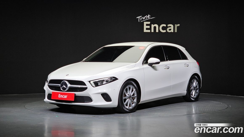 Mercedes-Benz A-Class W177 A220 Hatchback (02.2020)