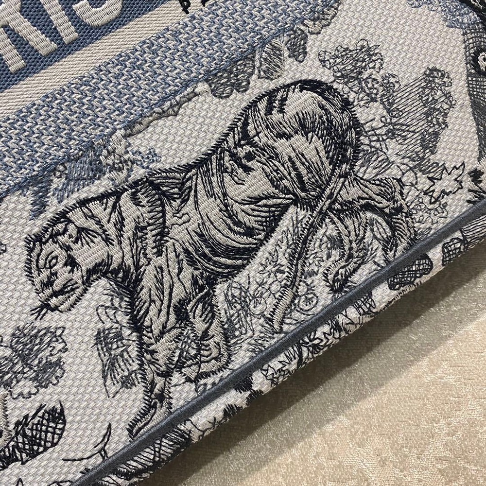 Christian Dior Book Tote 36 cm