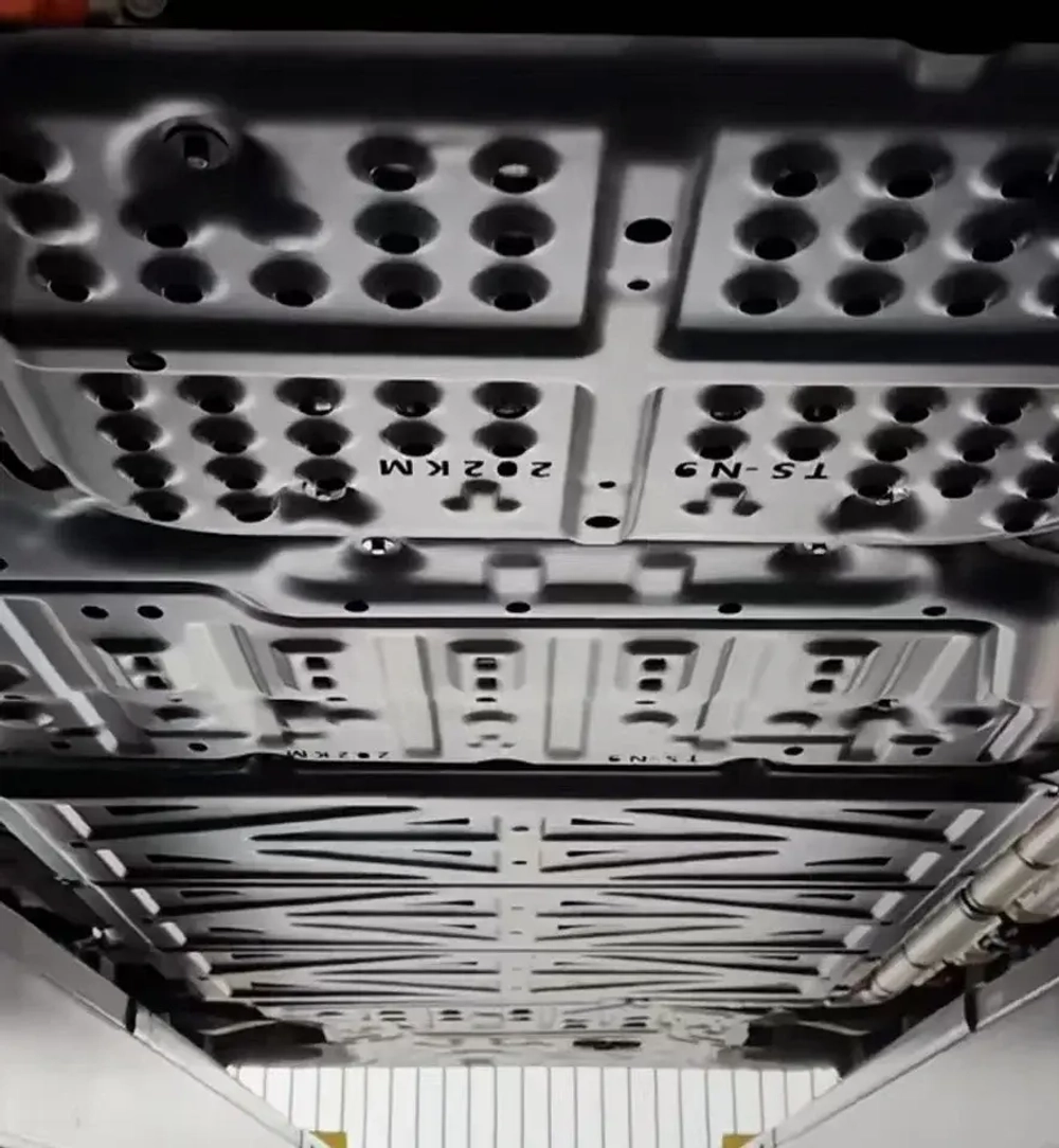 Защита днища для Denza N9 2025+ Денза защита картера кпп двигателя