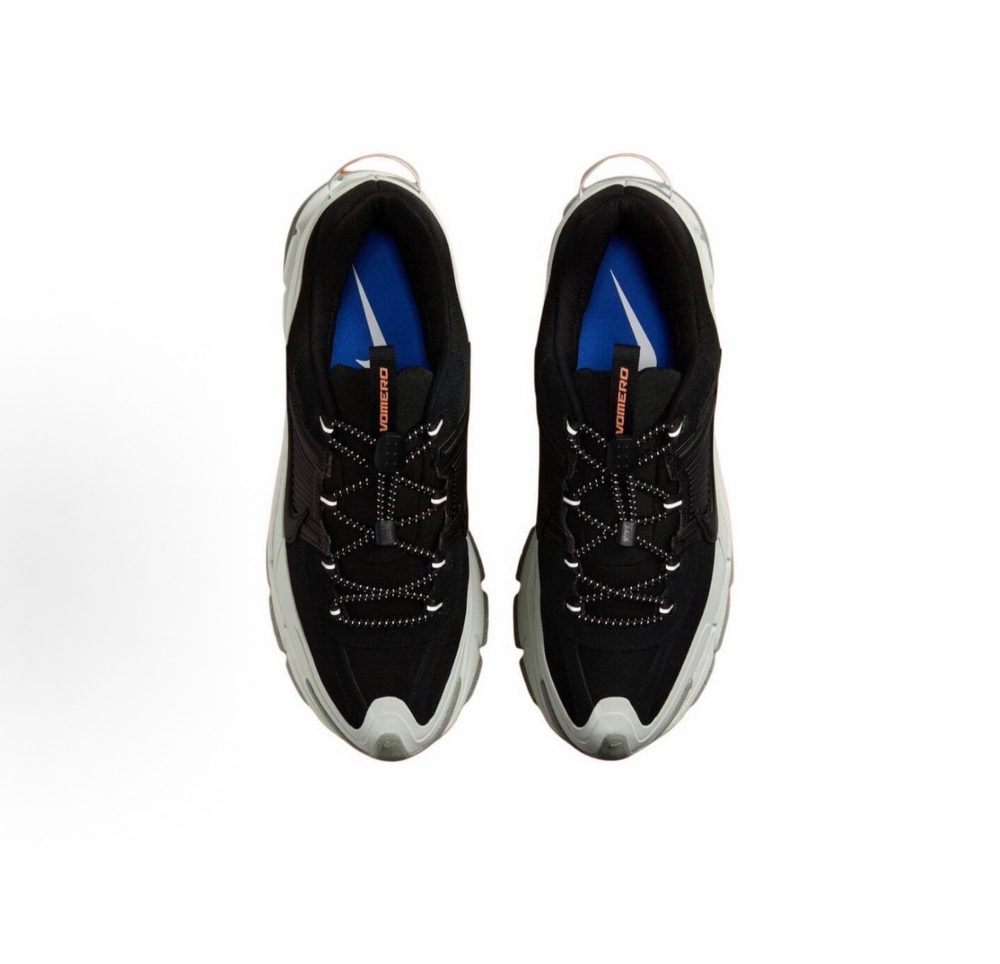 Nike Zoom Vomero 5 Roam