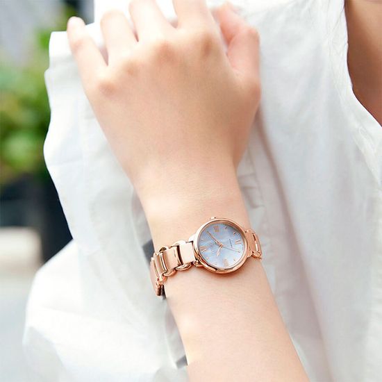 Наручные часы Citizen EM0928-84D