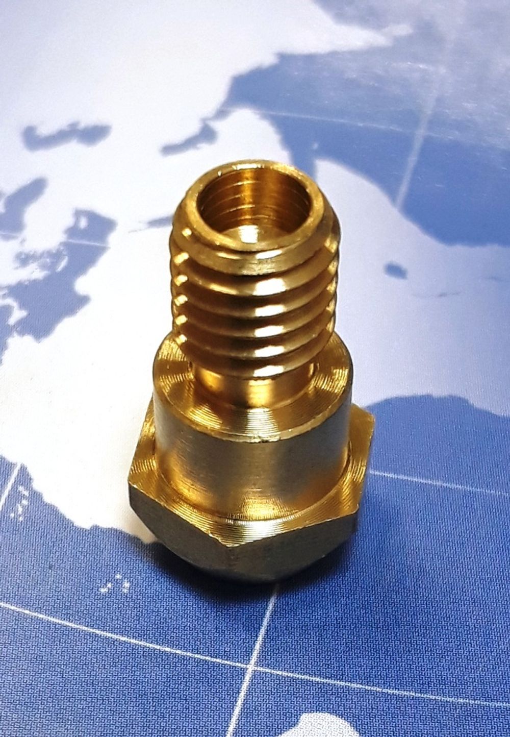 142.0007 Держатель / Вставка / Свеча, предназначен для установки контактного наконечника М6, в ручных и автоматизированных сварочных горелках полуавтоматической сварки MIG/MAG серии МВ26 (MB-26);